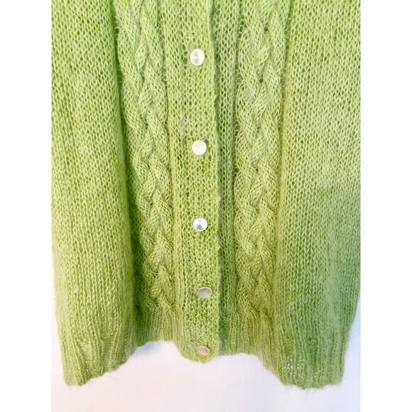 Vintage Handmade Mohair Wool Green Cableknit Cardigan- Size Large - Picture 4 of 4